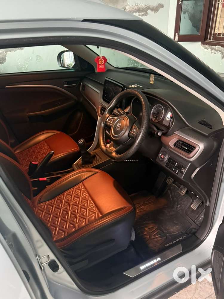 2022 Maruti Brezza Petrol Manual