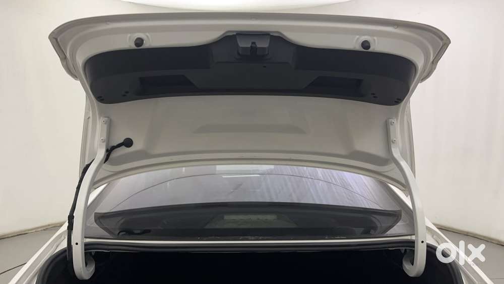 Volkswagen Virtus 1.0 Topline Tsi, 2023, Petrol