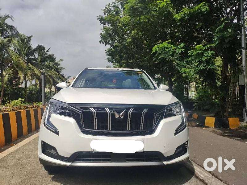 2022 Mahindra Xuv700