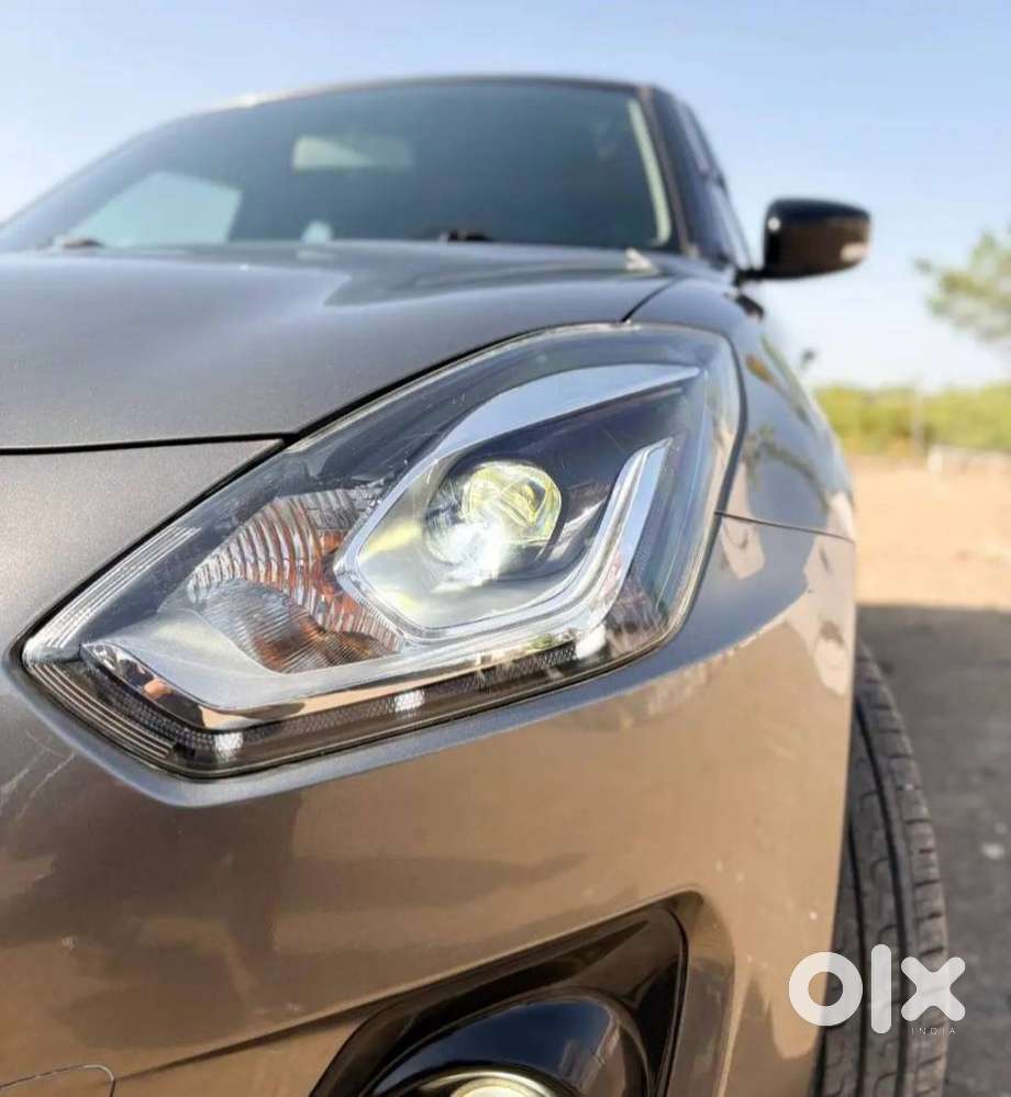 Maruti Suzuki Swift Vxi + Manual, 2022, Petrol