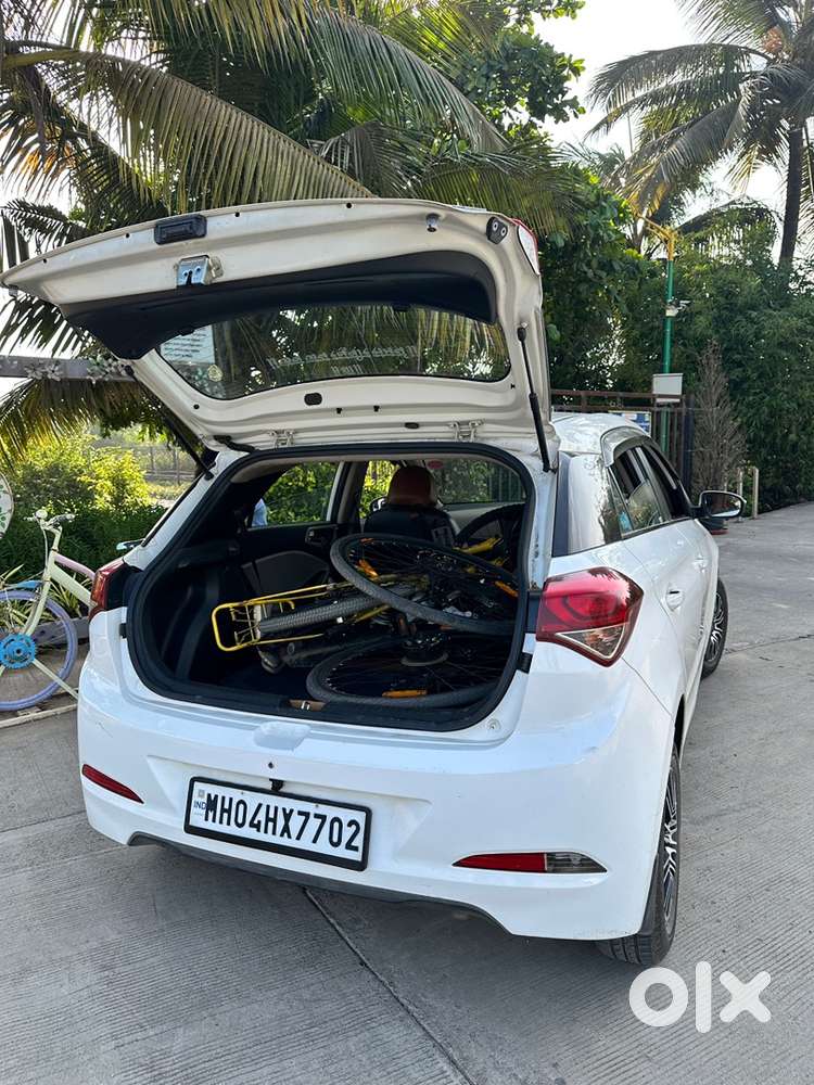 Hyundai I20 Sportz Petro,premium Upgrd,360 Cam, 9screen, Alloy Wheels