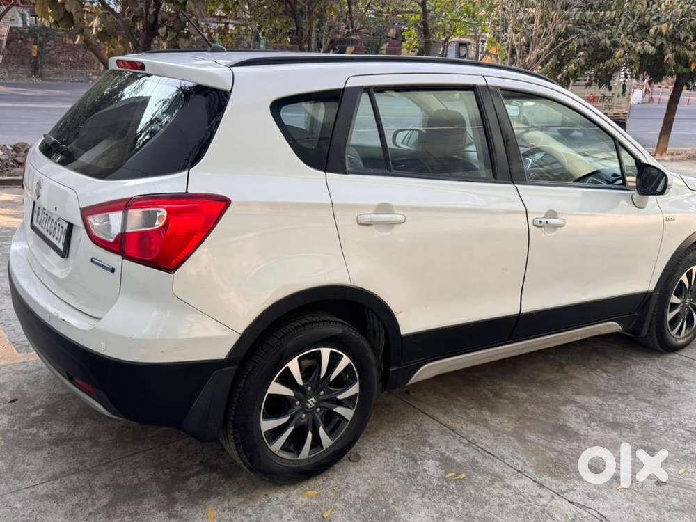 Maruti Suzuki S Cross Zeta 2018 Diesel Well Maintained