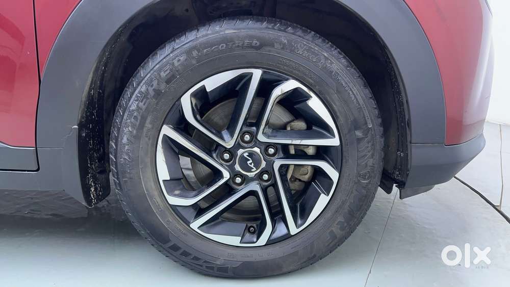 Kia Carens 1.4 Luxury Plus 6 Str, 2022, Petrol