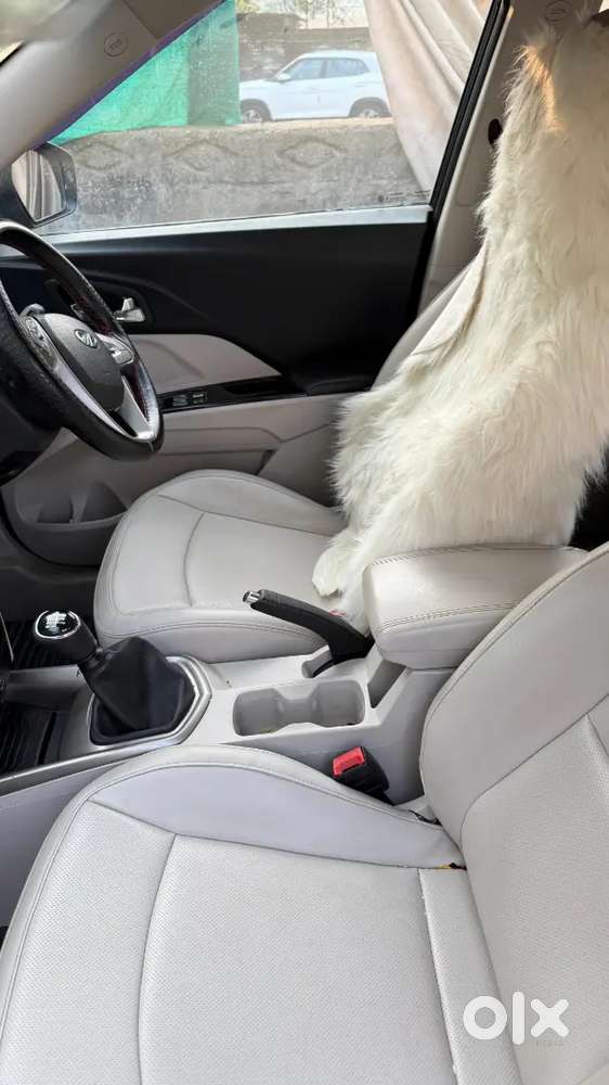 Mahindra Xuv300 W8 Petrol Manual
