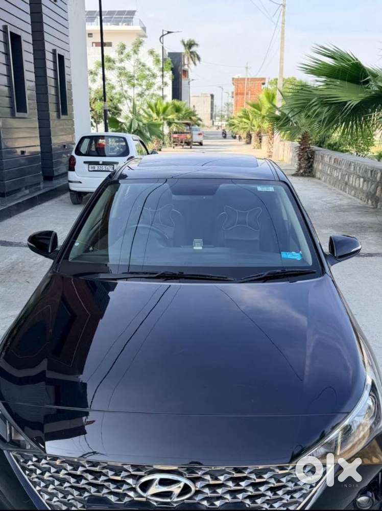 Hyundai Verna Crdi Vgt Sx 1.5, 2022, Diesel