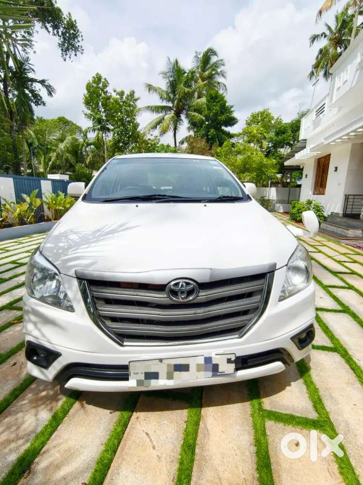 Toyota Innova 2.5 Diesel 2016. G4