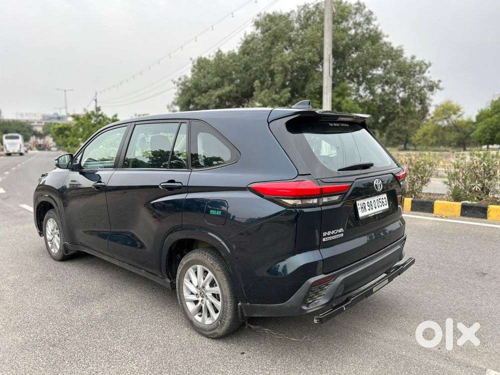 Toyota Innova Hycross 2.0 Gx 7 Str, 2024, Petrol