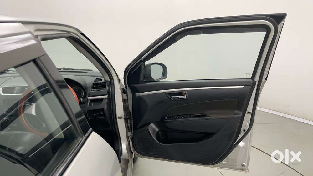 Maruti Suzuki Swift Vvt Vxi, 2014, Petrol