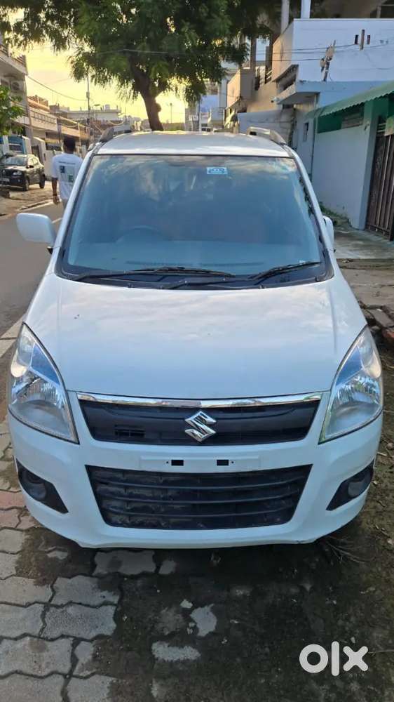Maruti Suzuki Wagon R 2013 Zxi+ Hybrid
