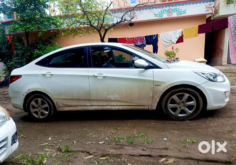Verna 2012 Sx Fluidic Diesel Manual