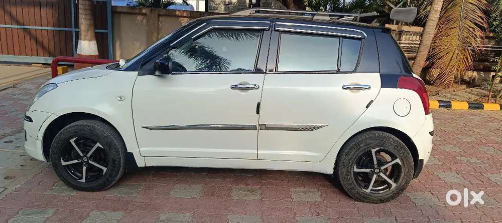 Maruti Suzuki Swift 11012008 Cng & Hybrids Well Maintained
