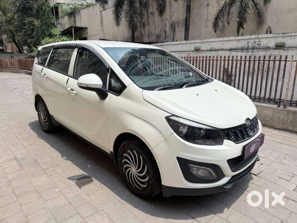 Mahindra Marazzo M4, 2019, Diesel