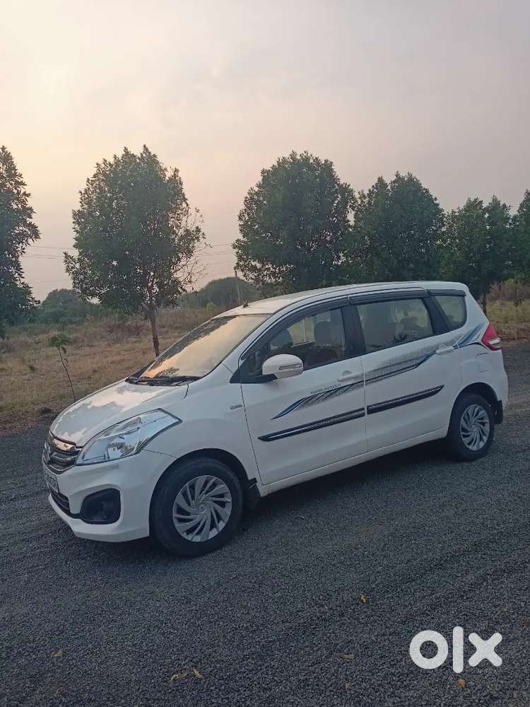 Maruti Suzuki Ertiga 2016 Diesel 75000 Km Driven