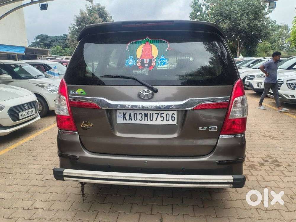 Toyota Innova 2.5 G (diesel) 8 Seater, 2014, Diesel