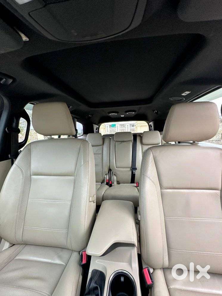 Ford Endeavour Titanium 4x2, 2021