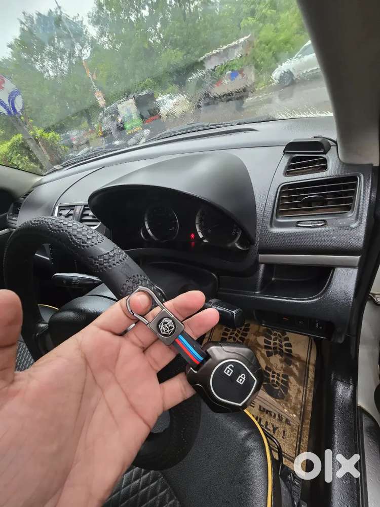 Maruti Suzuki Swift 2015