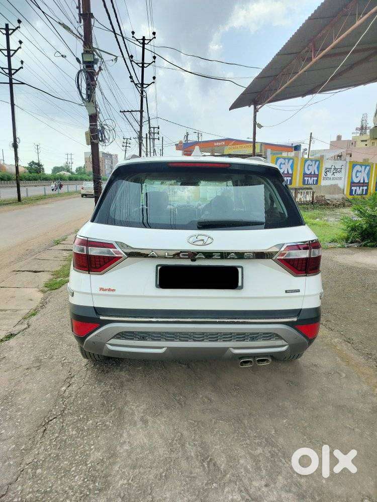 Hyundai Alcazar 1.5 Tdct Signature (o) 7s Petrol, 2024, Petrol