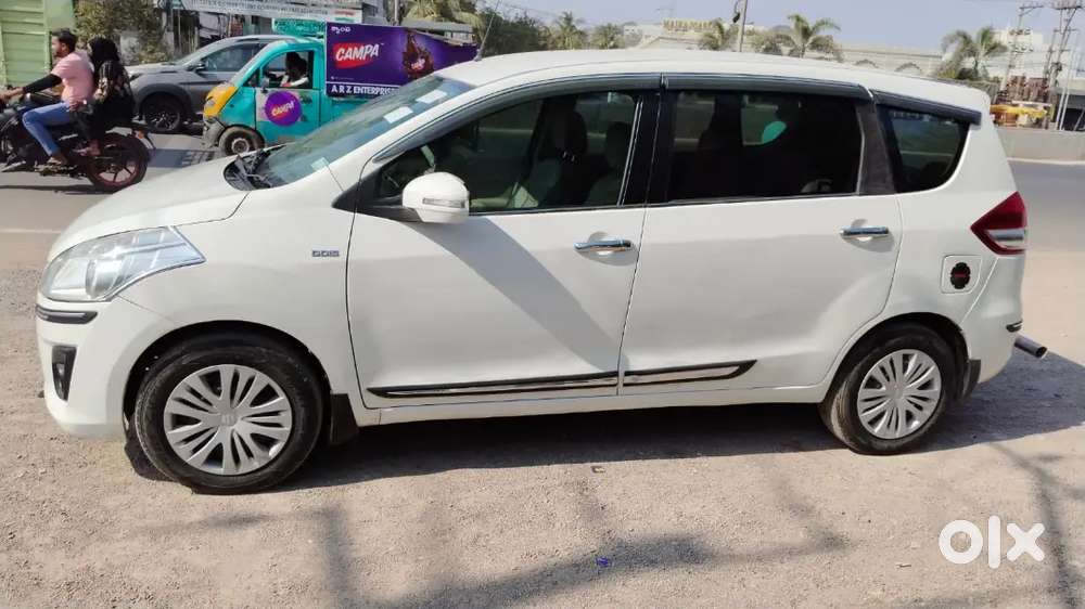 Maruti Suzuki Ertiga 2014 Diesel 150000 Km Driven