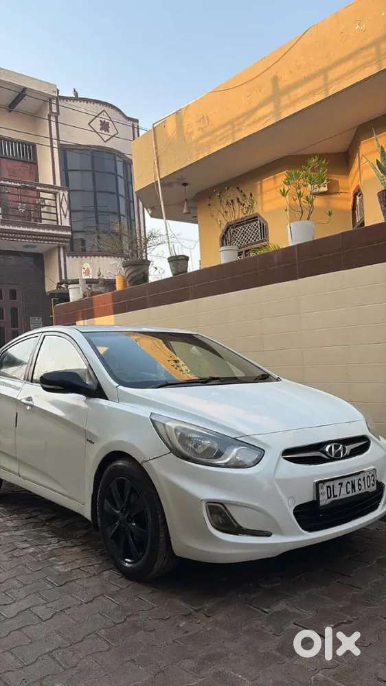 Verna December 2012 Cng