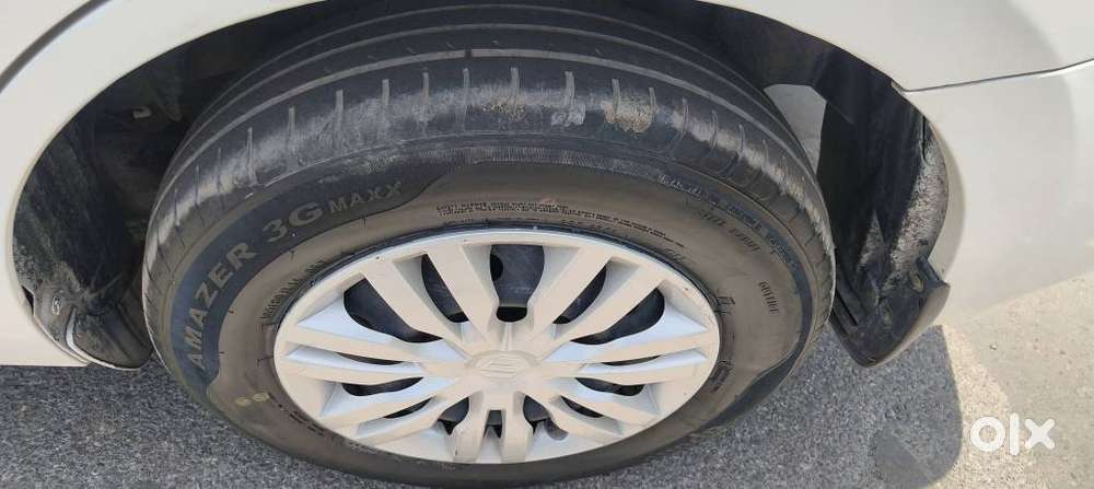 Maruti Suzuki Dzire 1.2 Vxi, 2022, Petrol