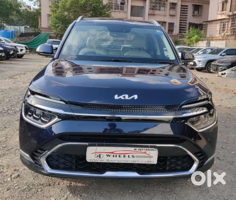 Kia Carens 1.5 Luxury Plus Turbo Dct, 2023, Petrol