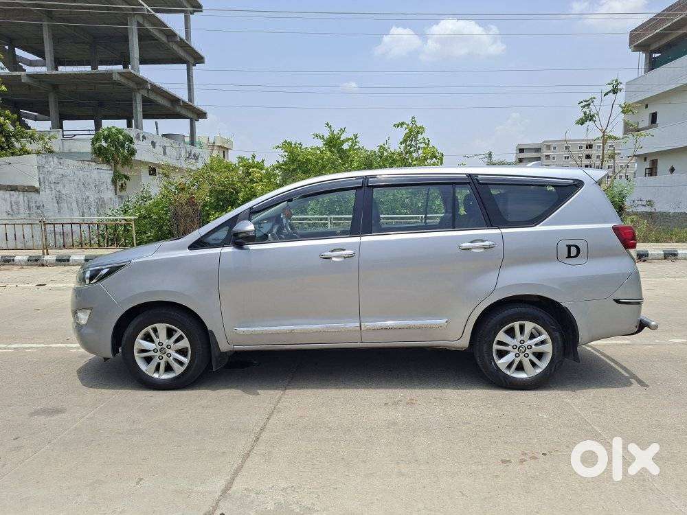 Toyota Innova Crysta 2.4 G Mt, 2019, Diesel