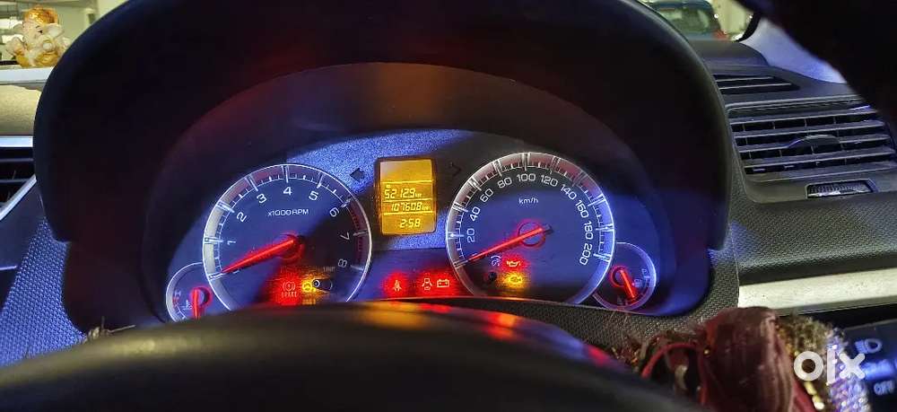 Maruti Suzuki Swift Vxi 2017