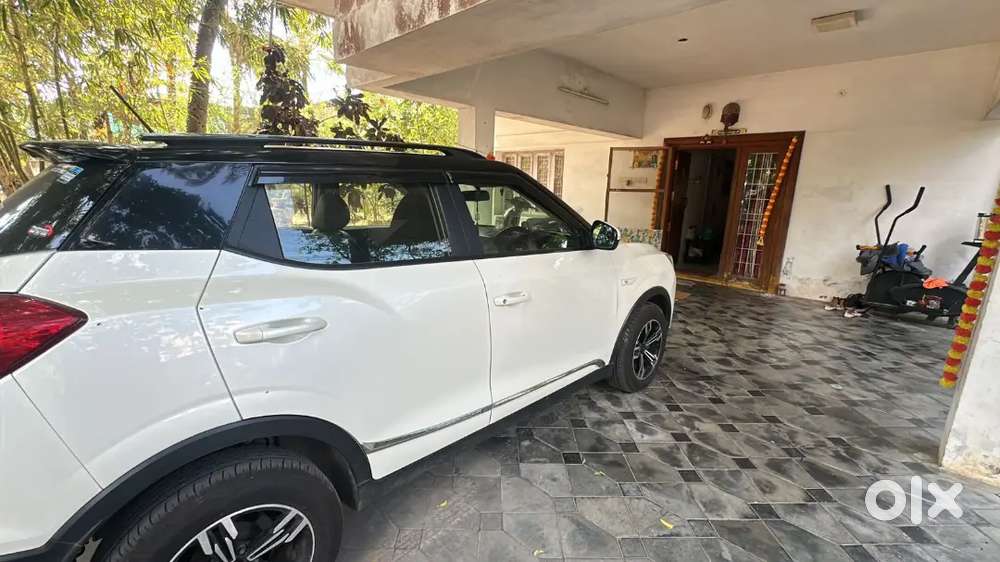 Mahindra Xuv300 Diesel 2022 Automatic Sunroof