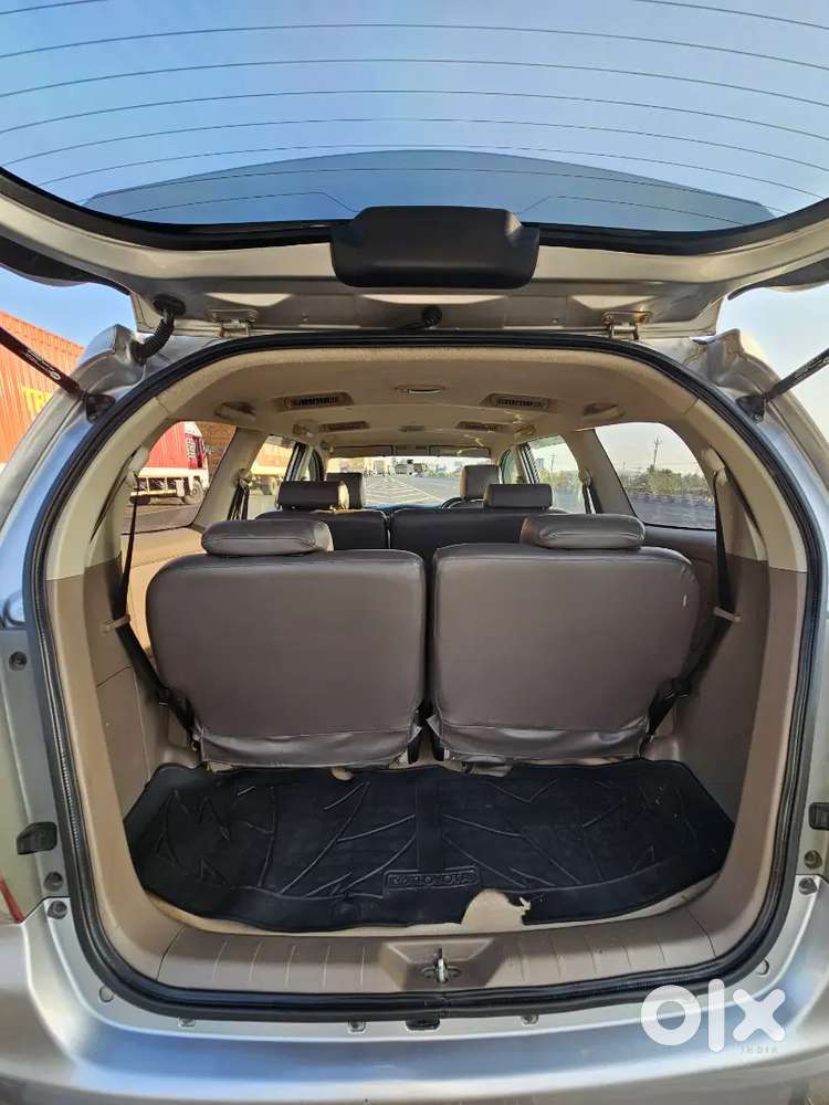 Toyota Innova 2.5 G 2015