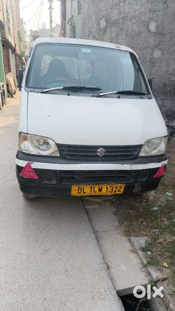 Maruti Suzuki Eeco 11 Year