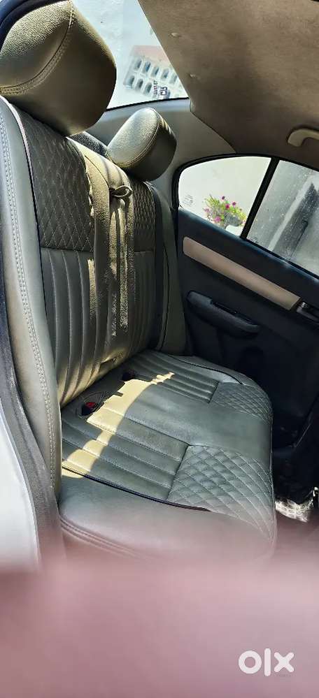 Maruti Suzuki Swift Dzire 2008 Diesel 120000 Km Driven