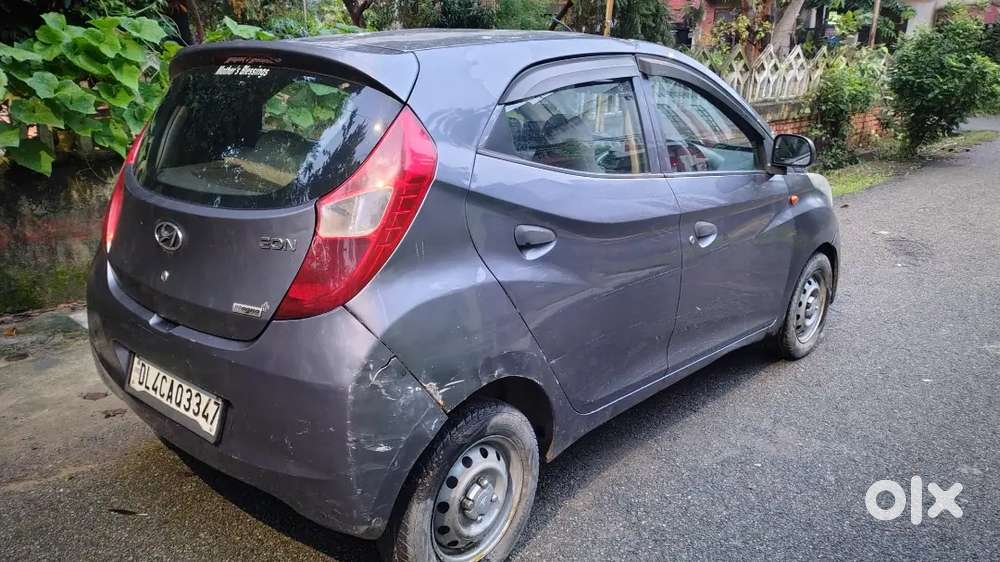 Hyundai Eon Magna Plus (2012)  Petrol + Cng  Mileage 32 Km/kg