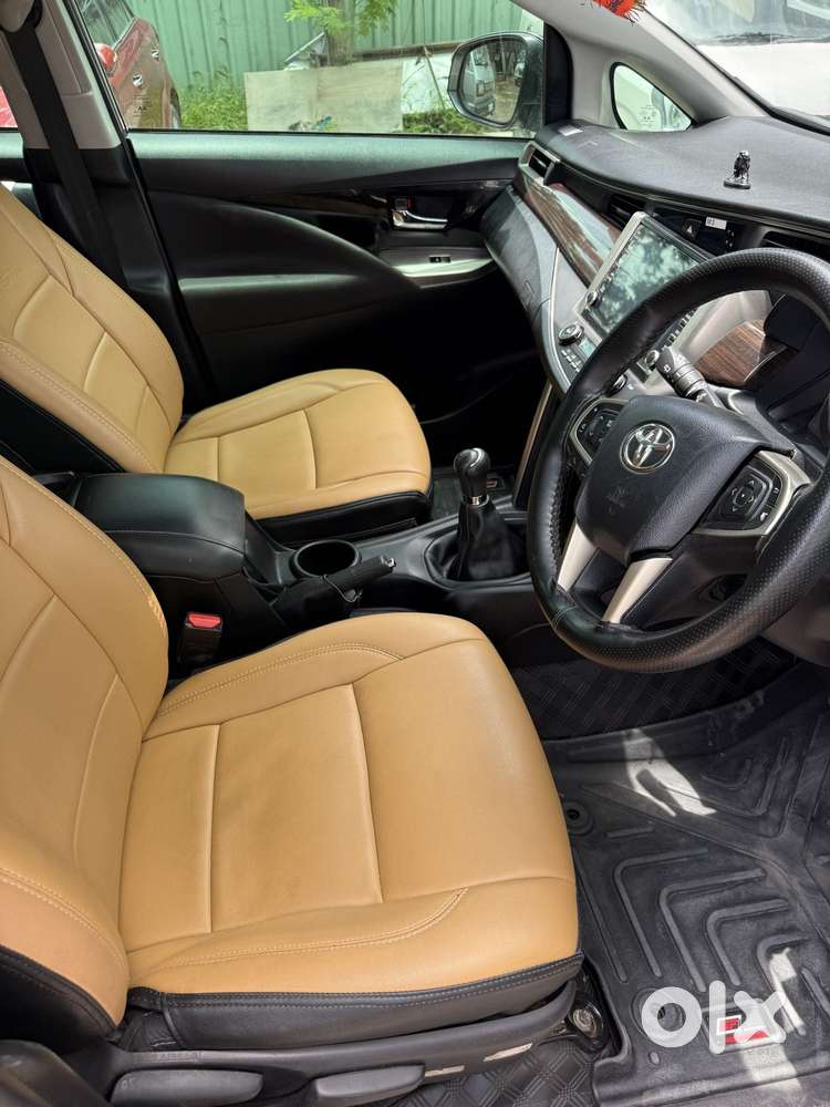 Toyota Innova Crysta [2020-ongoing] 2.4 Vx 7 Str, 2024, Diesel