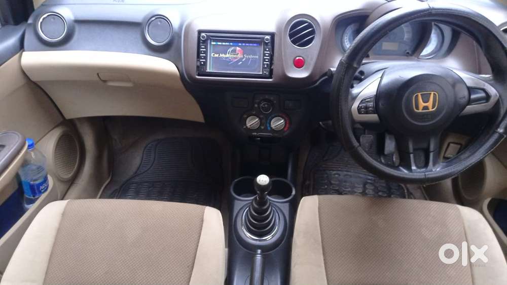 Honda Brio V Mt, 2012, Petrol