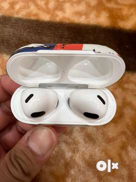 Airpods pro wireless charging case only hot sale