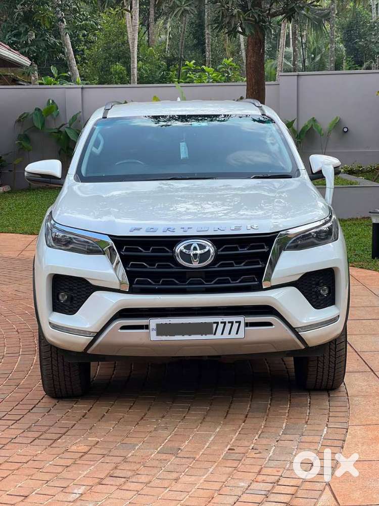 Toyota Fortuner 4x4 At, 2022, Diesel