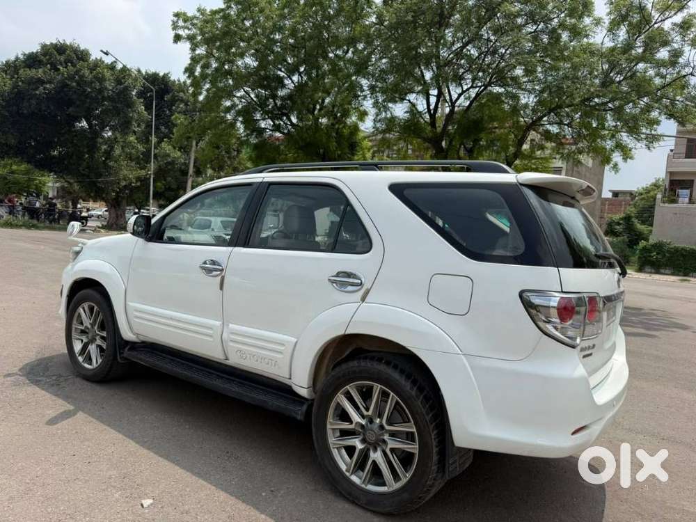 Toyota Fortuner 3.0 4x2 Automatic, 2013, Diesel