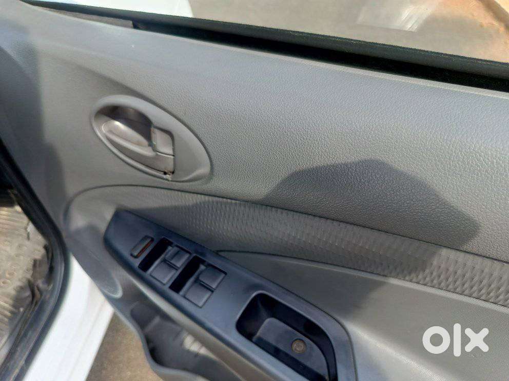 Toyota Innova 2.5 Gx (diesel) 8 Seater, 2014, Diesel
