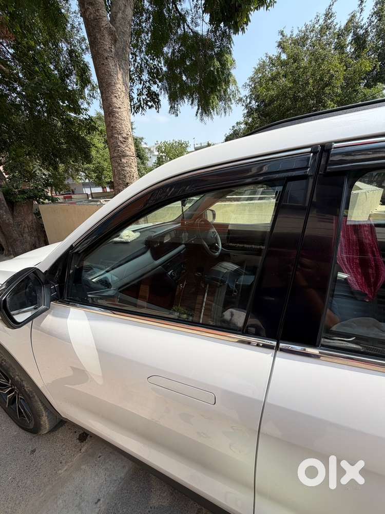 Mahindra Xuv700 Diesel 2024