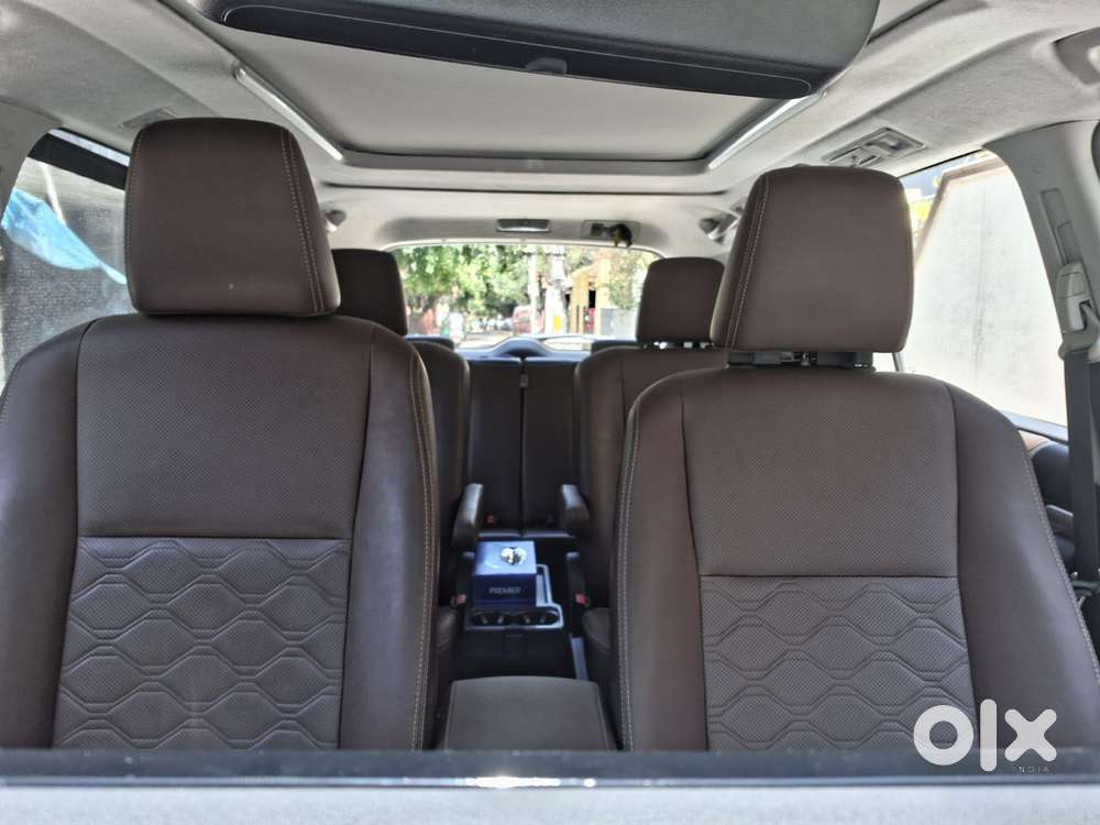 Toyota Innova Hycross 2.0 Zx (o) Hybrid 7 Str, 2023, Petrol