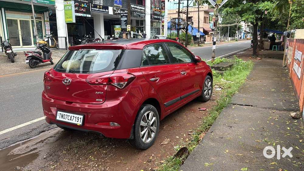 Hyundai Elite I20 2014 Diesel 67000 Km Driven