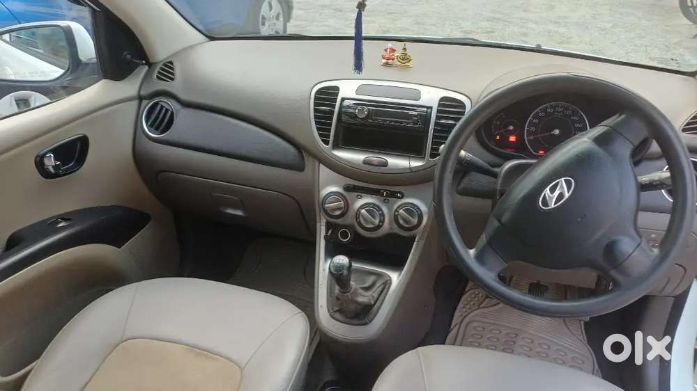 Hyundai I10 Sportz 2012