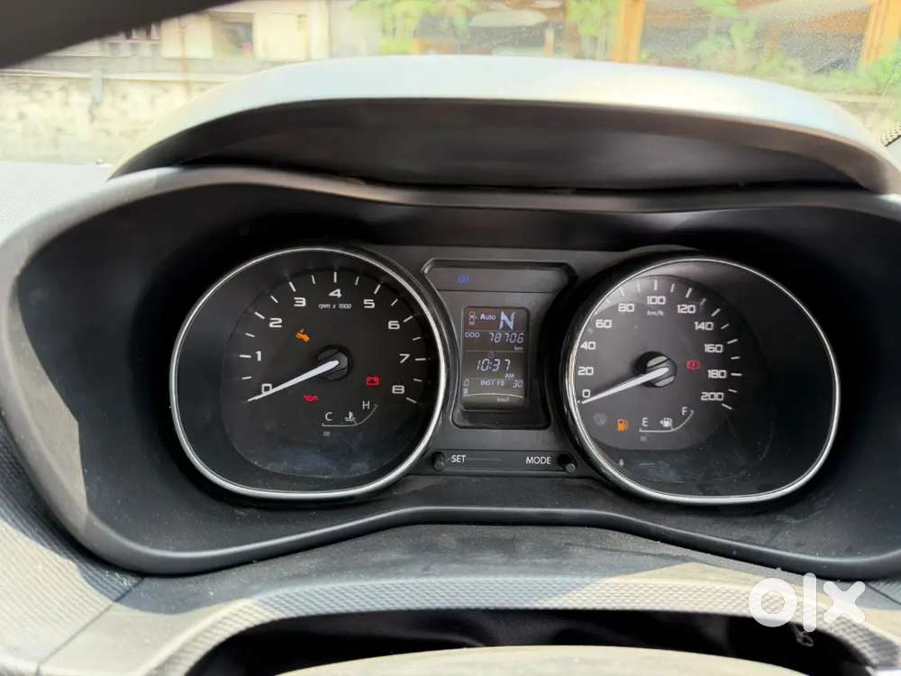 Tata Nexon 2018 - Diesel Automatic