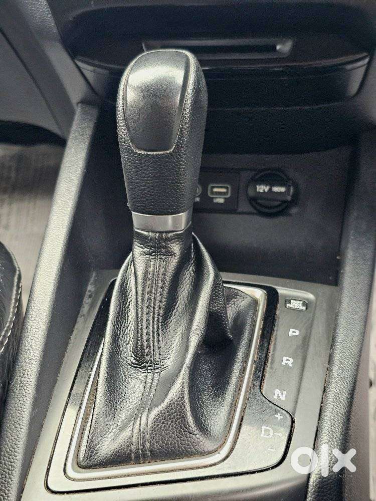 Hyundai I20 Petrol Cvt Magna Executive, 2018, Petrol