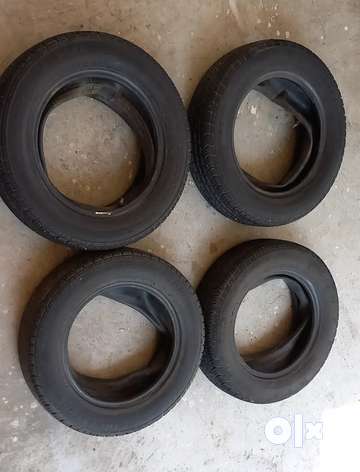 Bridge stone tyres with tube size13 inch 155 70 R13 in good