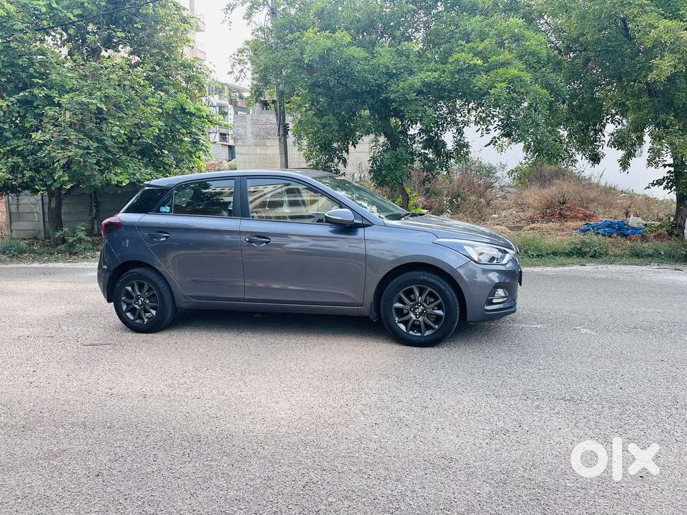 Hyundai I20 Sportz 1.2 Bs-iv, 2019, Petrol