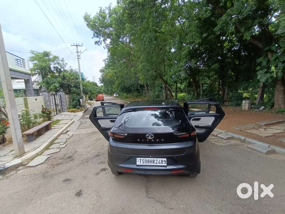 Tata Altroz Petrol 2021