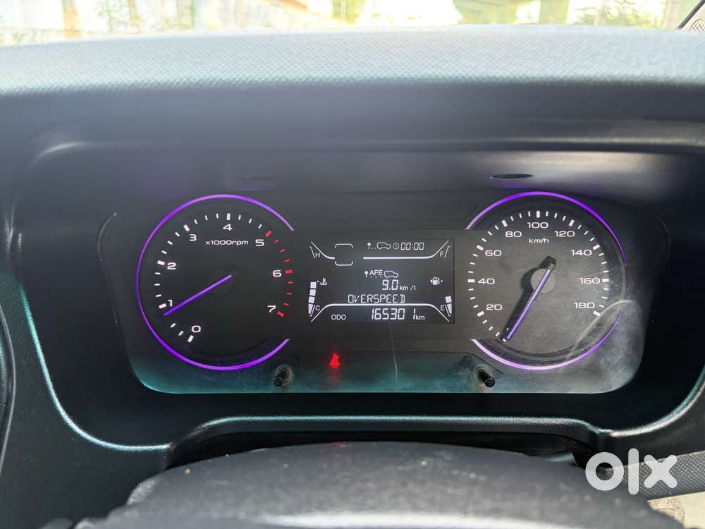 Mahindra Marazzo M4, 2019, Diesel