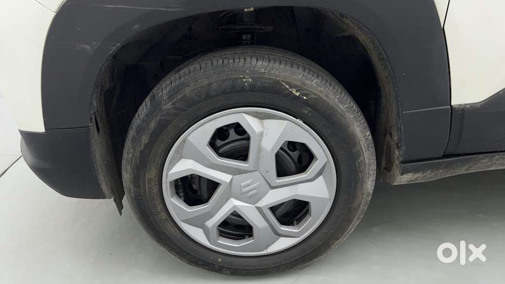 Maruti Suzuki Vitara Brezza 1.5 Lxi, 2025, Petrol