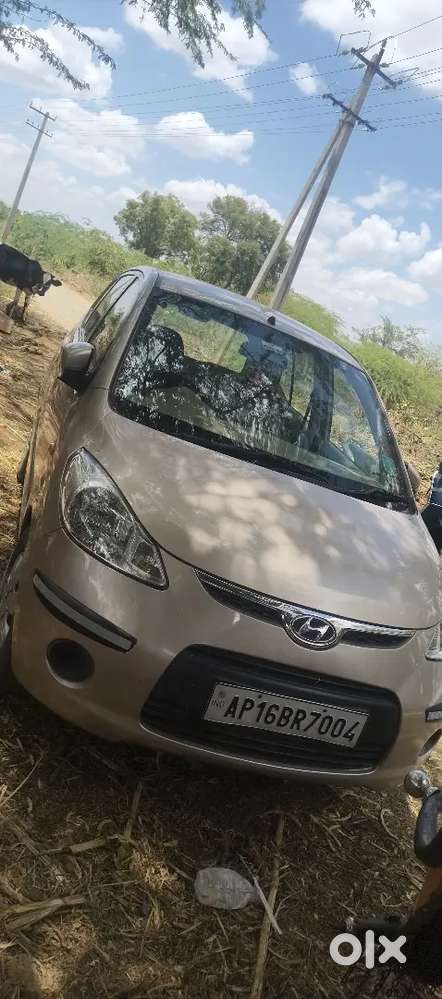 Hyundai I10 1.2 Magna 2014 Petrol 1-tyre Seal Tyre 3-tyres 60%percent